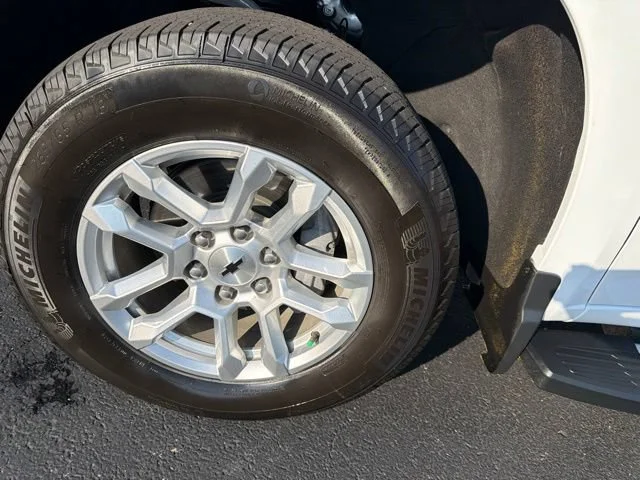 Used 2026 Summit White Chevrolet RST image 11