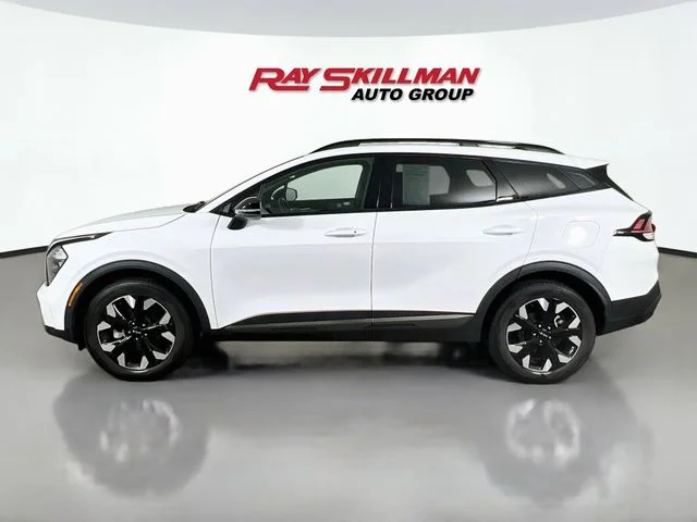 Used 2023 White Kia X-Line image 4
