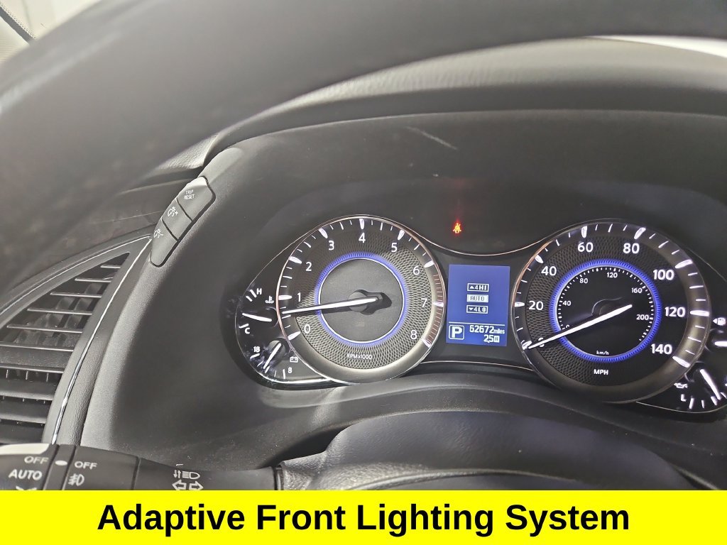 Used 2018 Beige INFINITI Base image 16