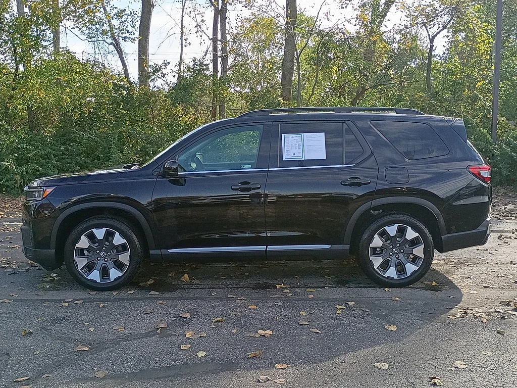 2026 Honda Pilot Elite, photo 6 of 12