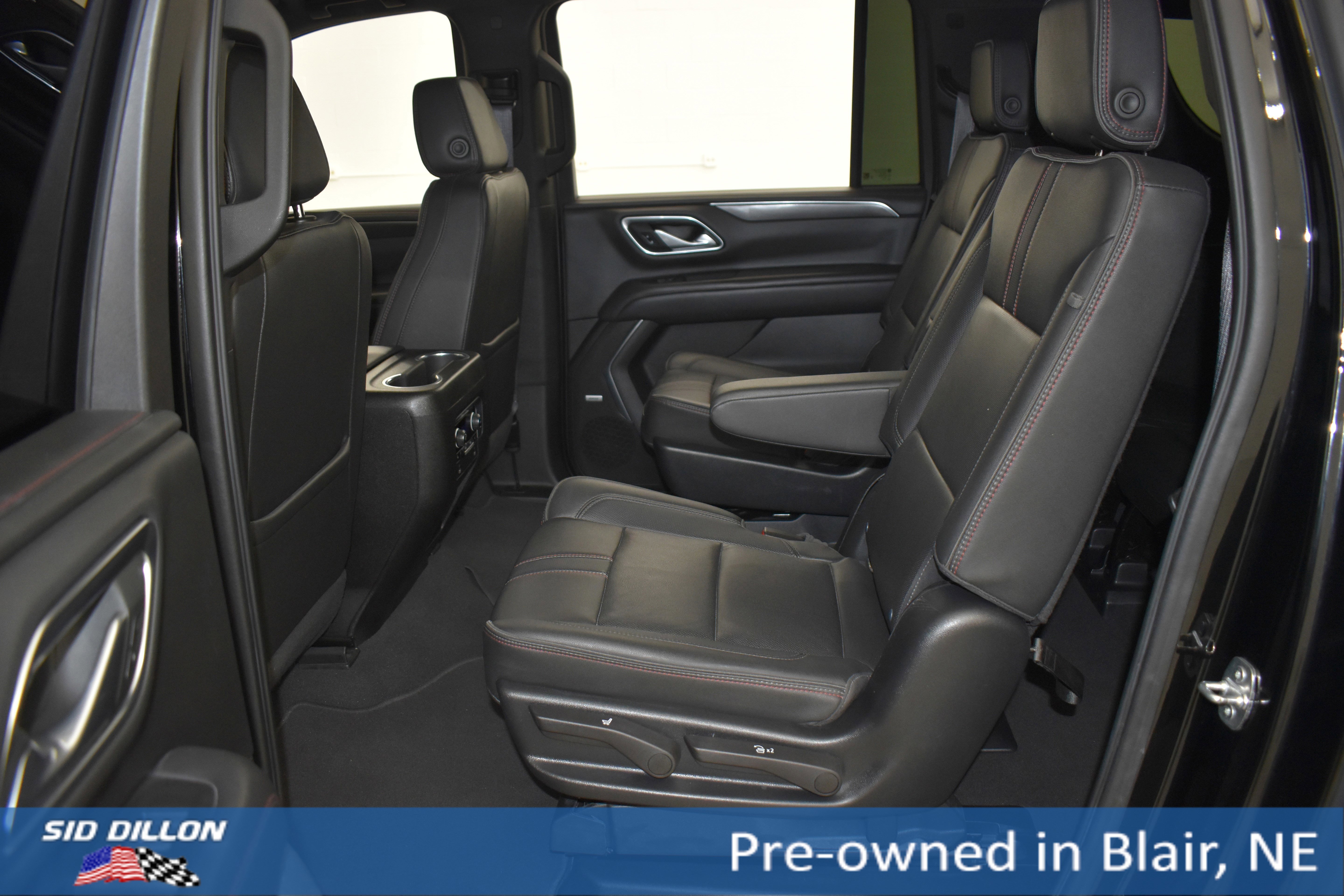2022 Chevrolet Suburban RST - Photo 9