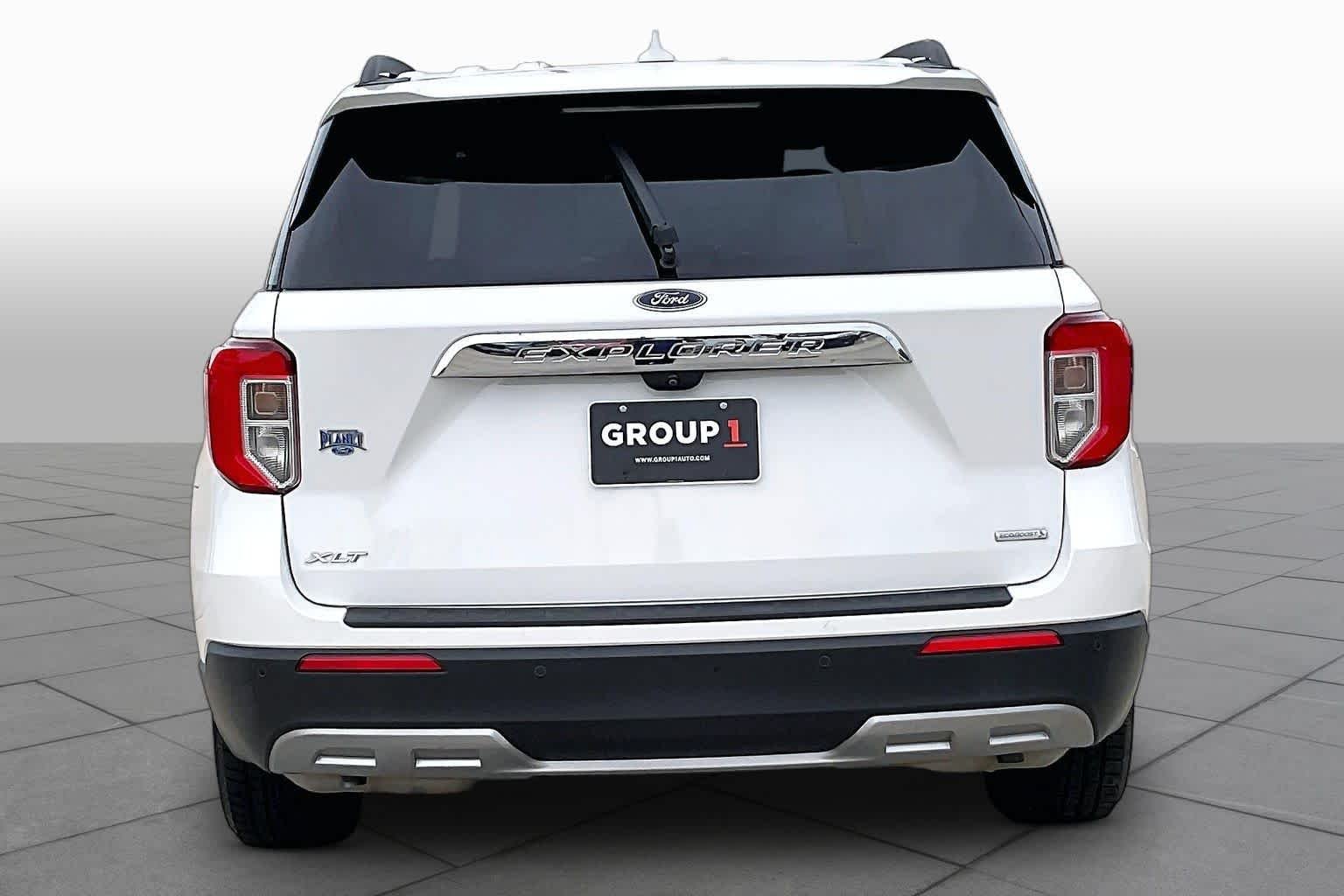 Used 2020 Star White Metallic Tri-Coat Ford XLT image 5