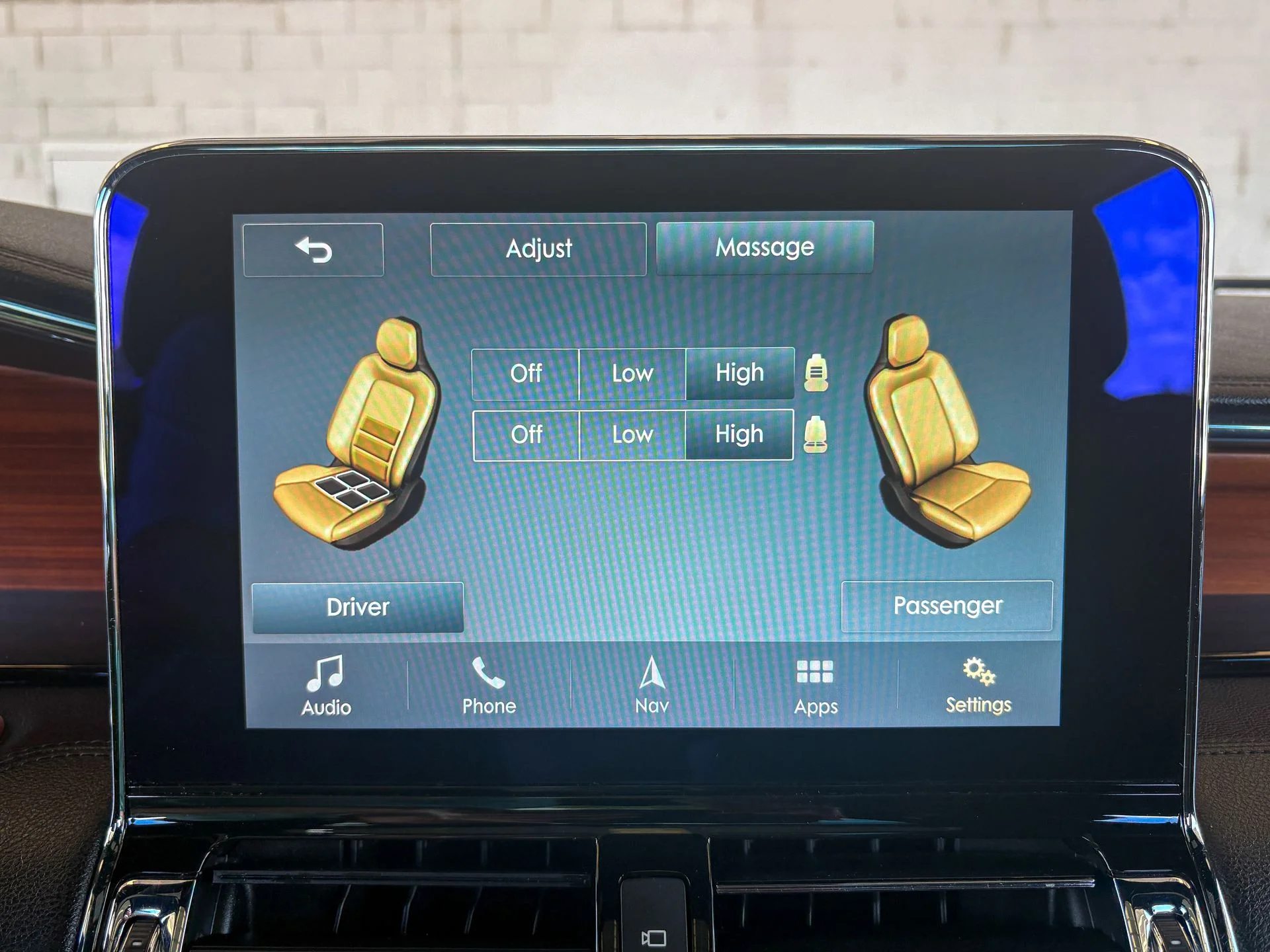 2018 Lincoln Navigator Select - Photo 19