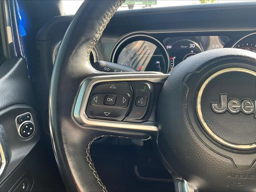 Used 2018 Blue Jeep Unlimited Sahara image 19