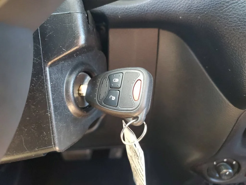 Used 2017 Black Jeep Sahara 4x4 image 28
