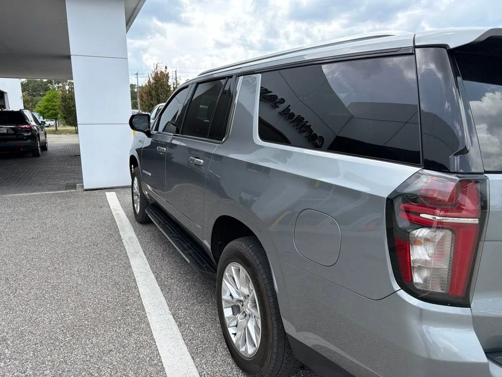 Used 2023 Sterling Gray Metallic Chevrolet Premier image 9