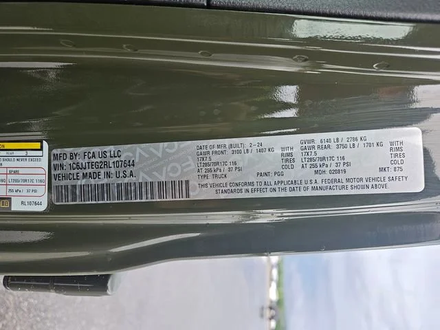 Used 2024 Green Jeep Mojave image 30