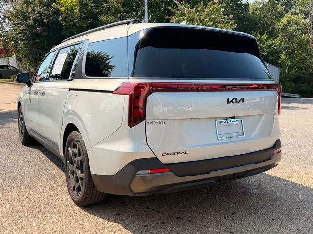 Certified Used 2025 Ivory Kia SX image 3