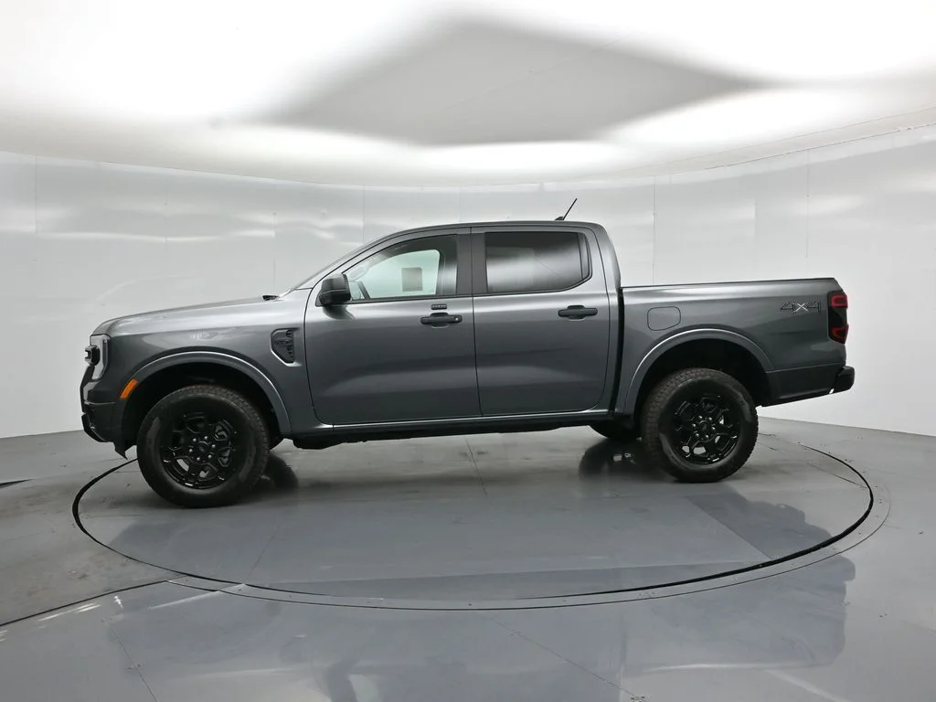 New 2026 Marsh Gray Ford XLT image 24
