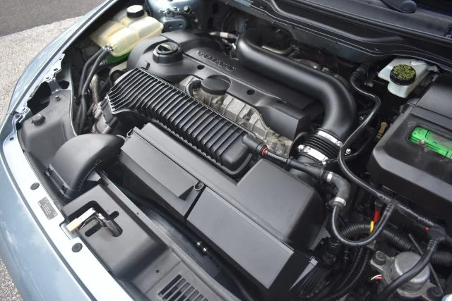 Used 2010 Blue Volvo T5 image 32