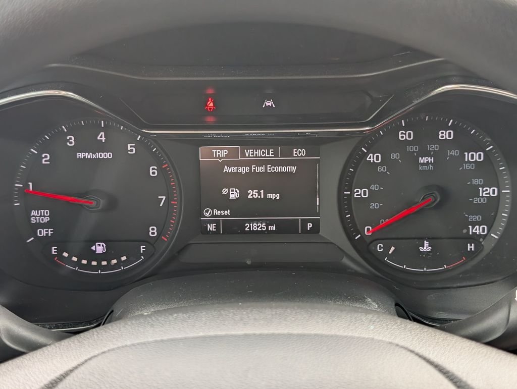 Used 2023 Gray Chevrolet LT image 17