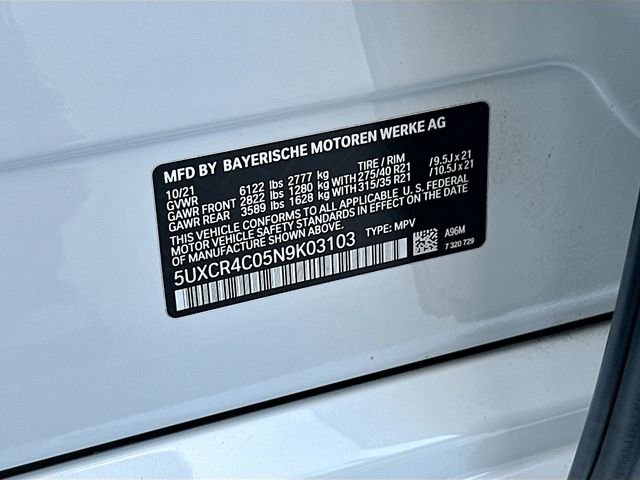 Used 2022 White BMW sDrive40i image 35