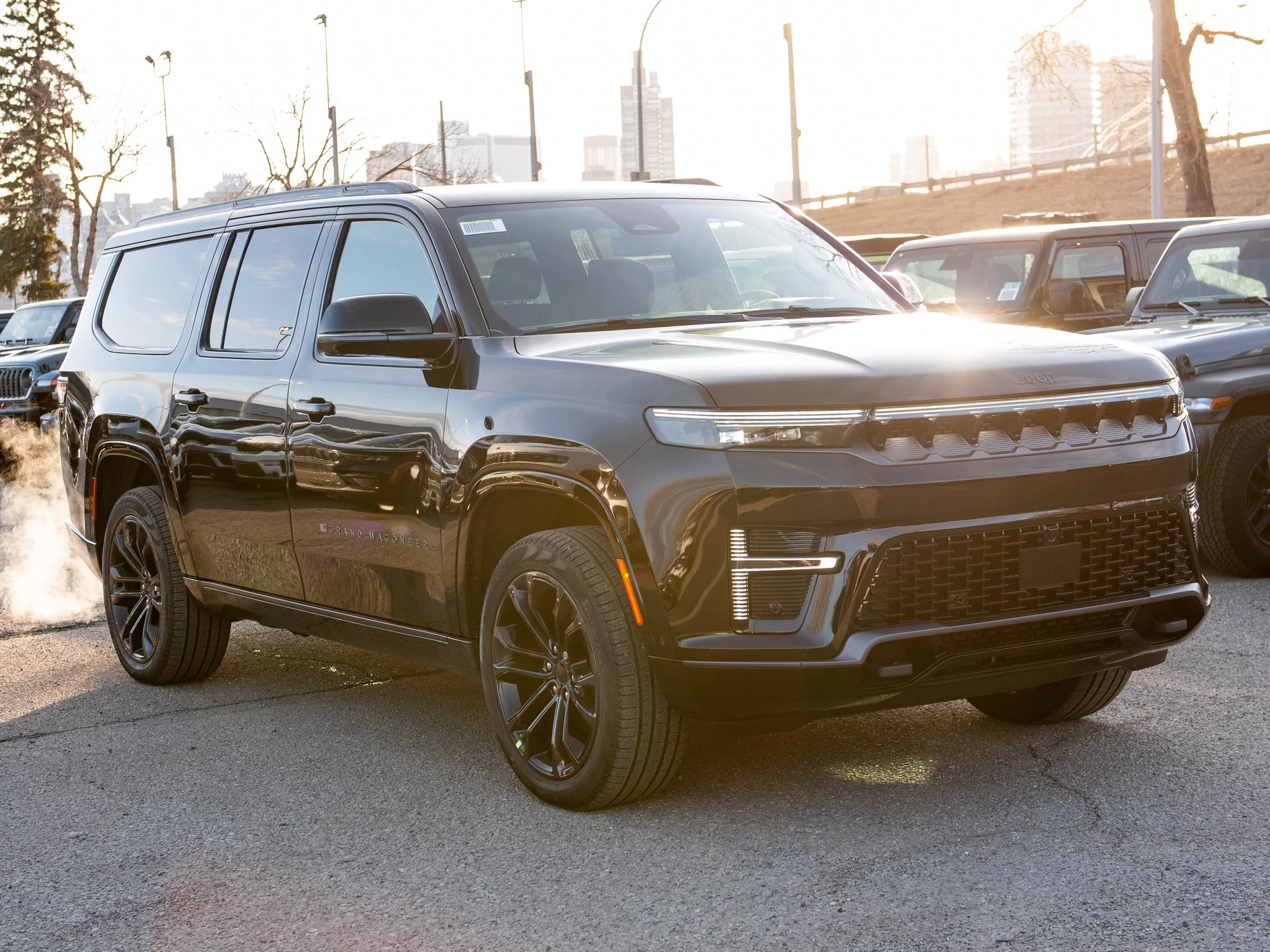 New 2026 Black Jeep Summit Obsidian* image 7