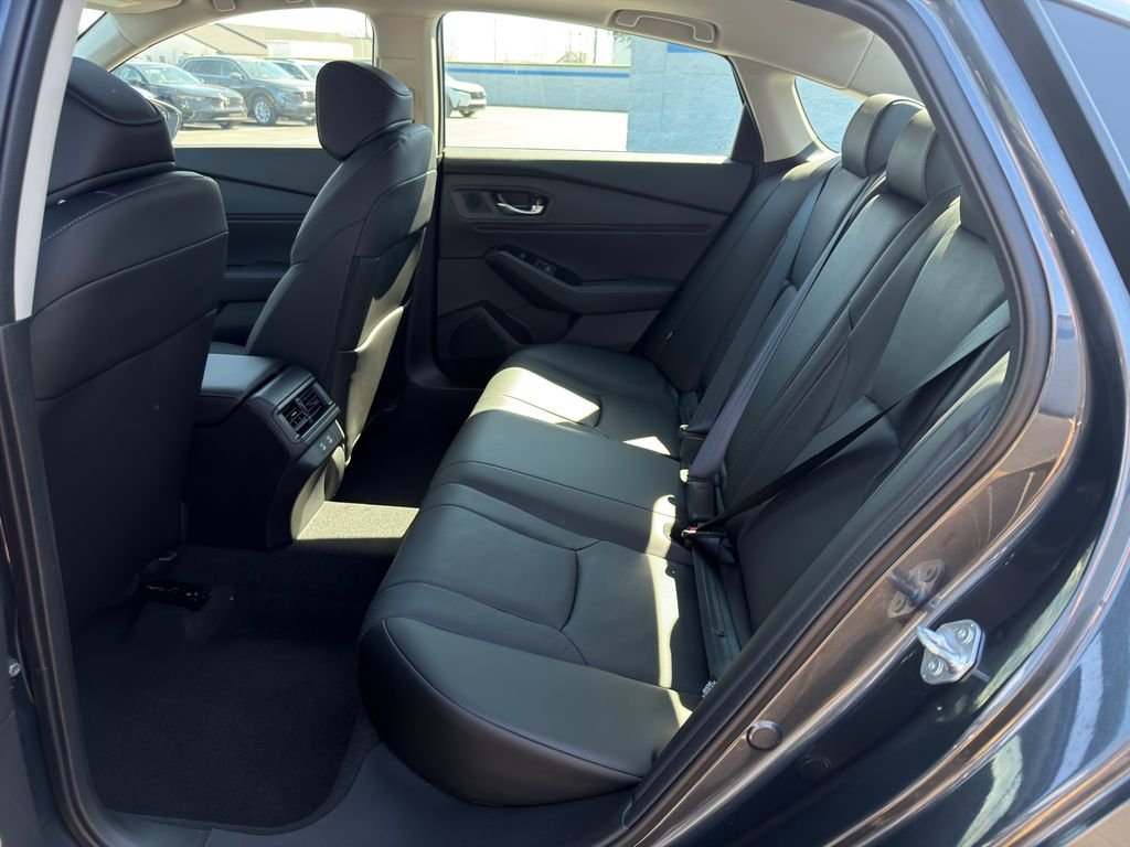 New 2026 Meteorite Gray Metallic Honda Touring image 19