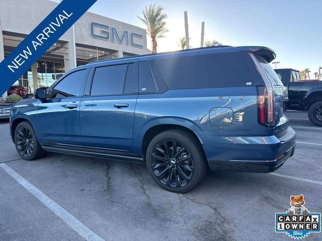 Used 2026 Deep Sea Metallic Cadillac Platinum Sport image 3