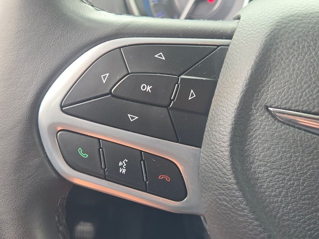 Used 2021 Silver Chrysler Touring image 27