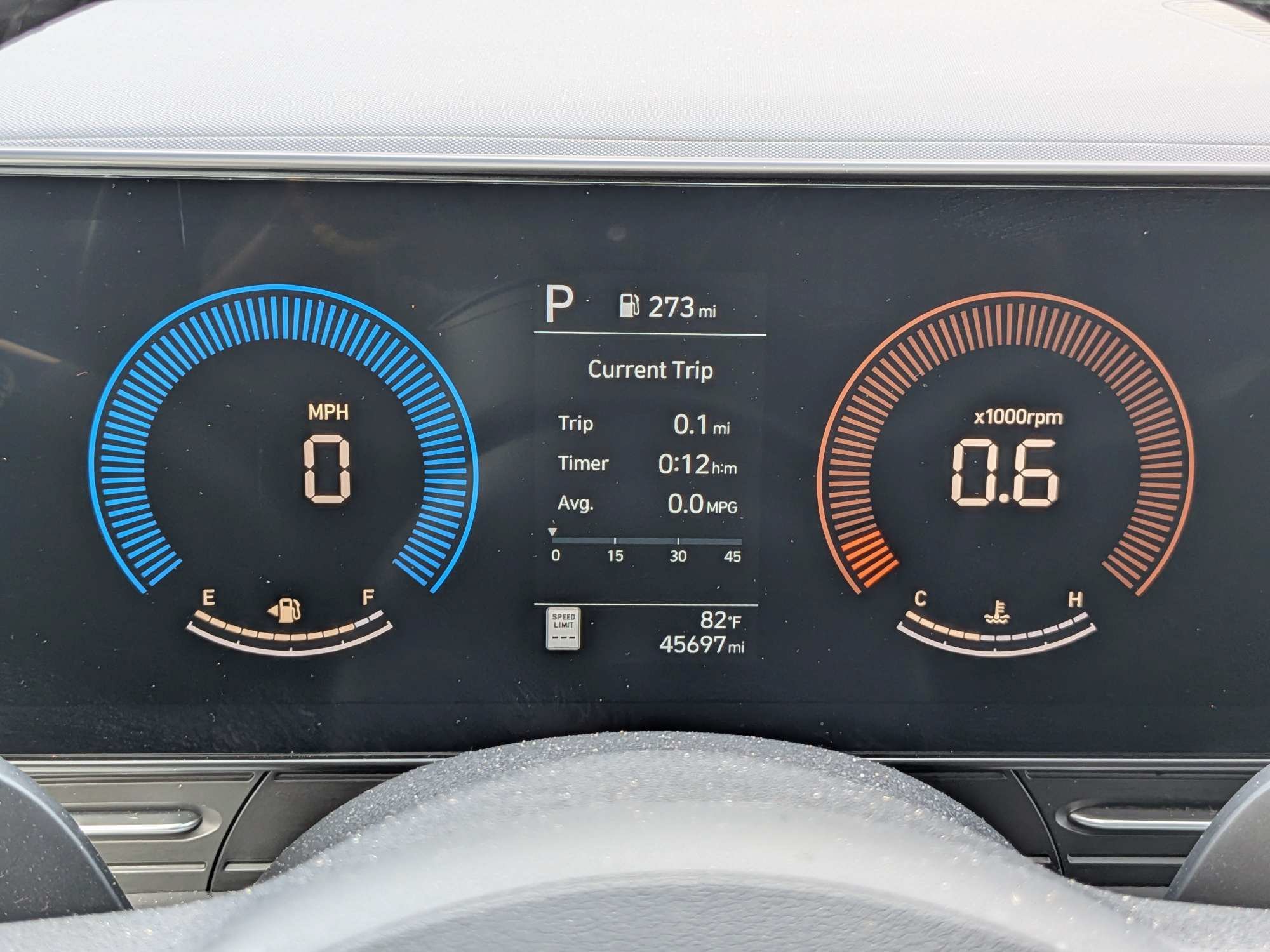 Used 2025 Black Hyundai SEL image 21
