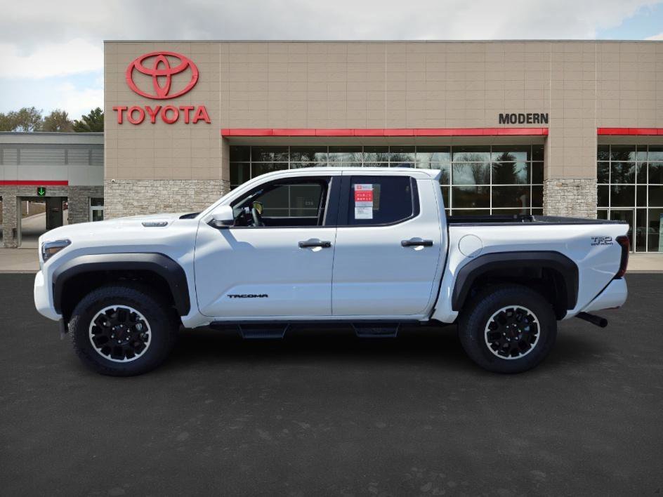 2025 Toyota Tacoma TRD Off Road - Photo 8