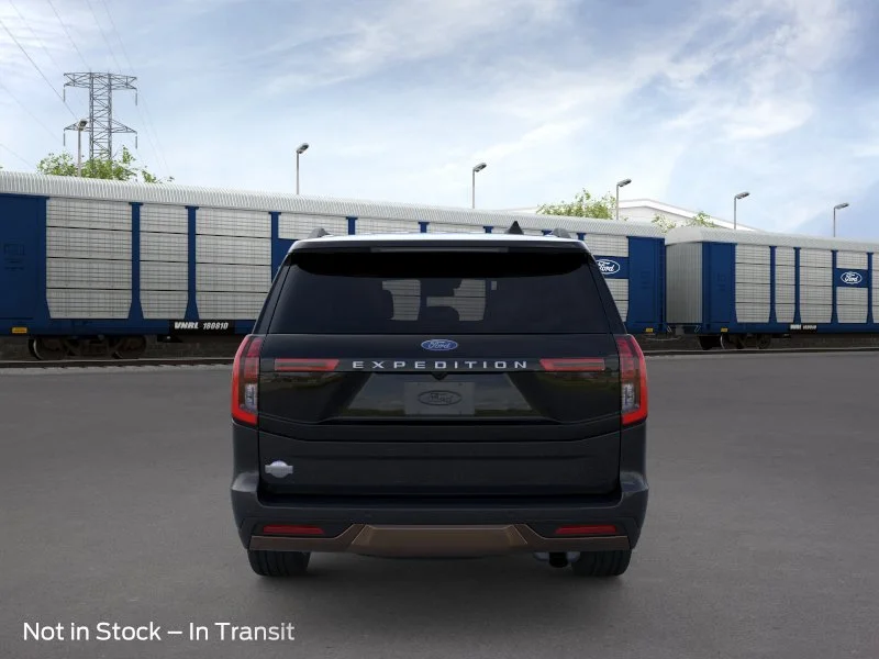 New 2026 Agate Black Metallic Ford King Ranch image 28