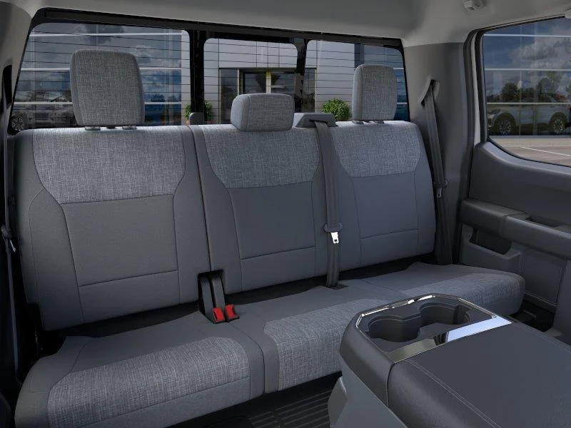 New 2026 Oxford White Ford F-250® XLT image 11