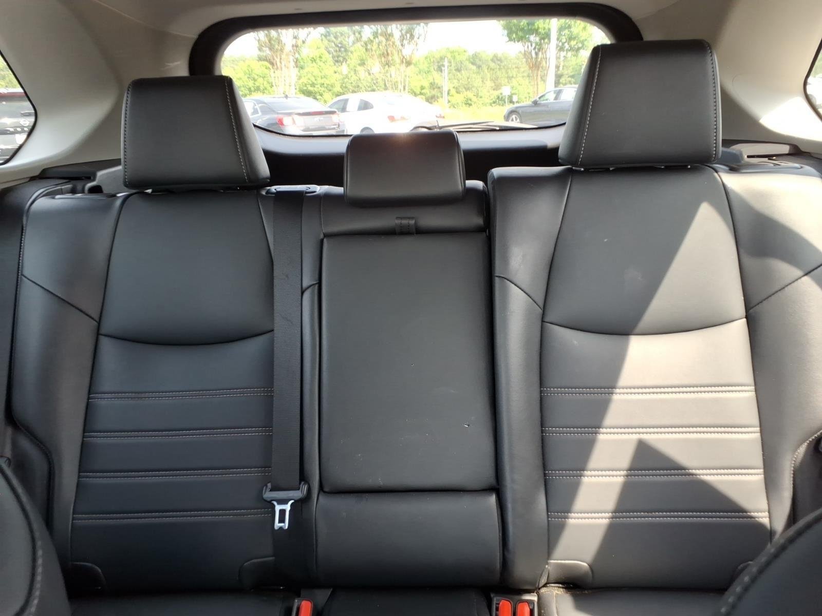 Used 2023 Silver Sky Metallic Toyota XLE Premium image 22