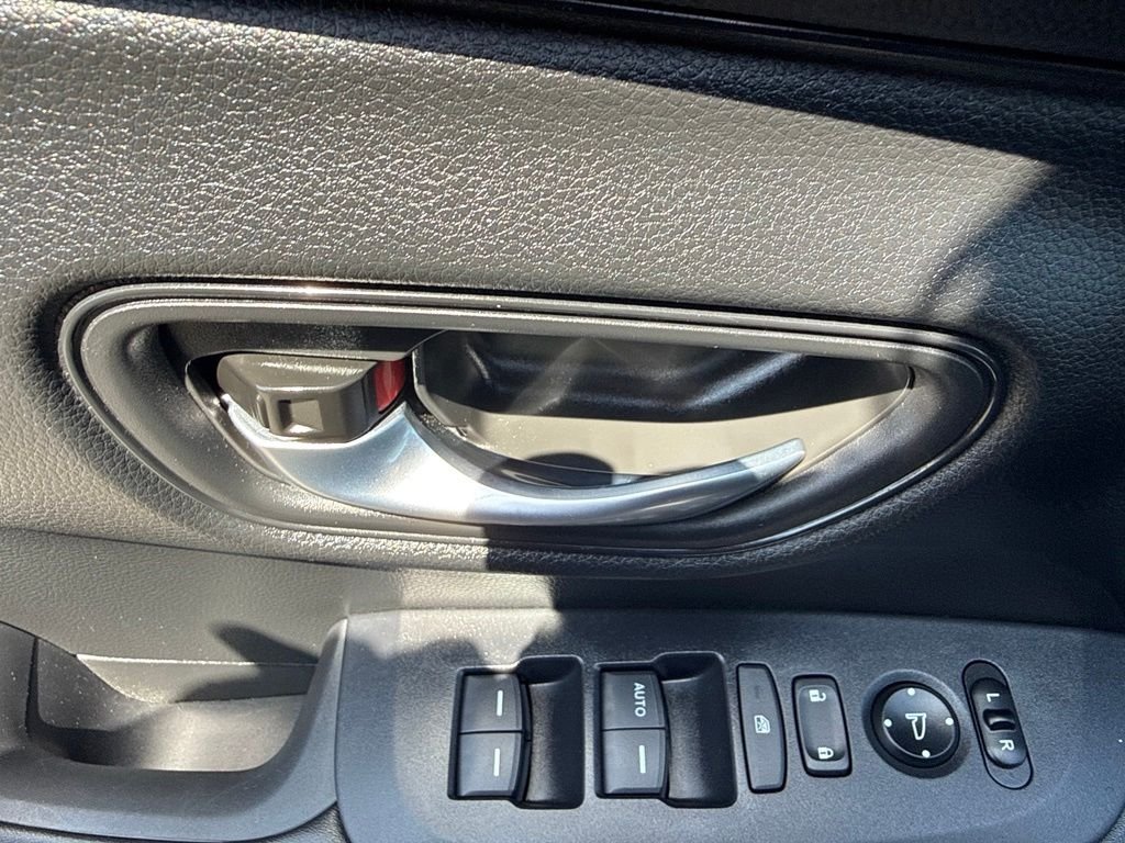 Used 2026 Gray Honda LX image 14