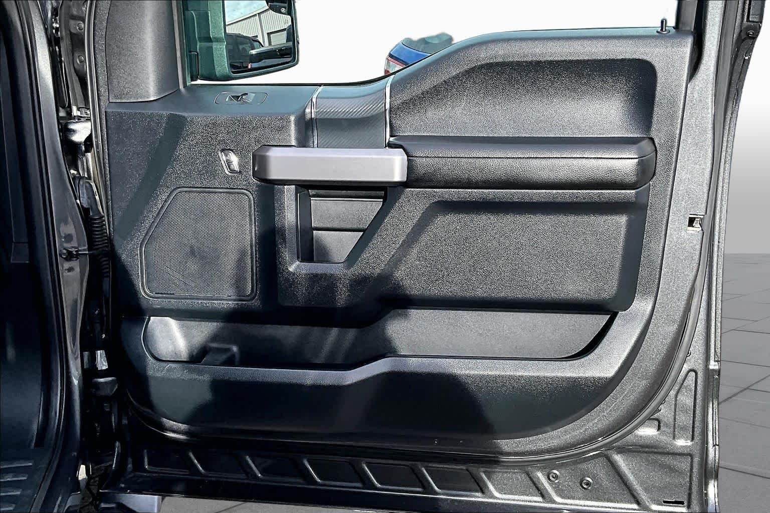 Used 2019 Magnetic Ford XLT image 25