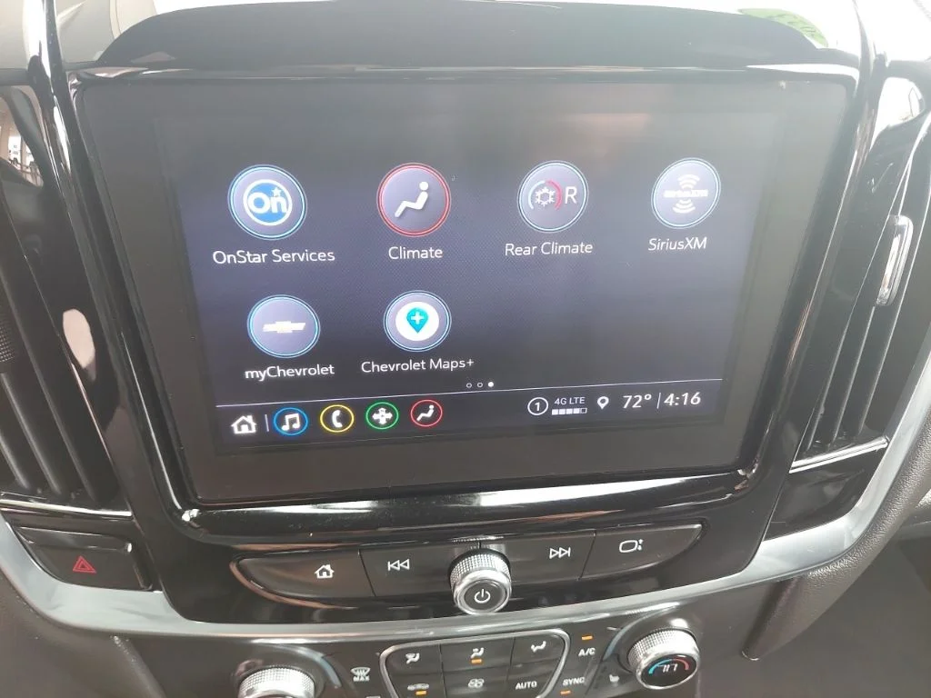 Used 2023 White Chevrolet LT Leather image 26