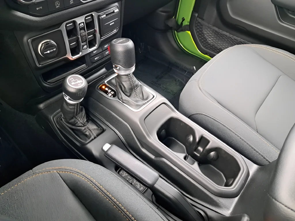 New 2025 Mojito Exterior Paint Jeep Sport S image 28