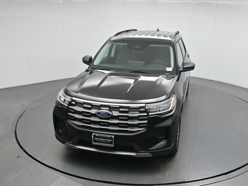 New 2026 Agate Black Metallic Ford Active image 35