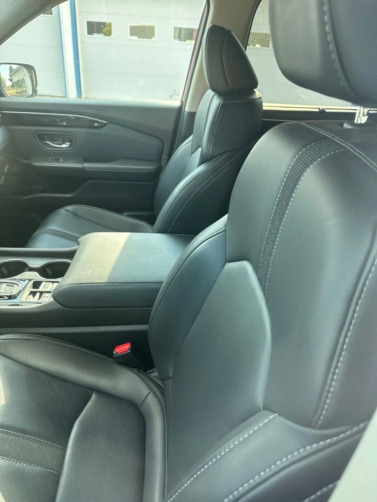 Used 2025  Honda Touring image 8