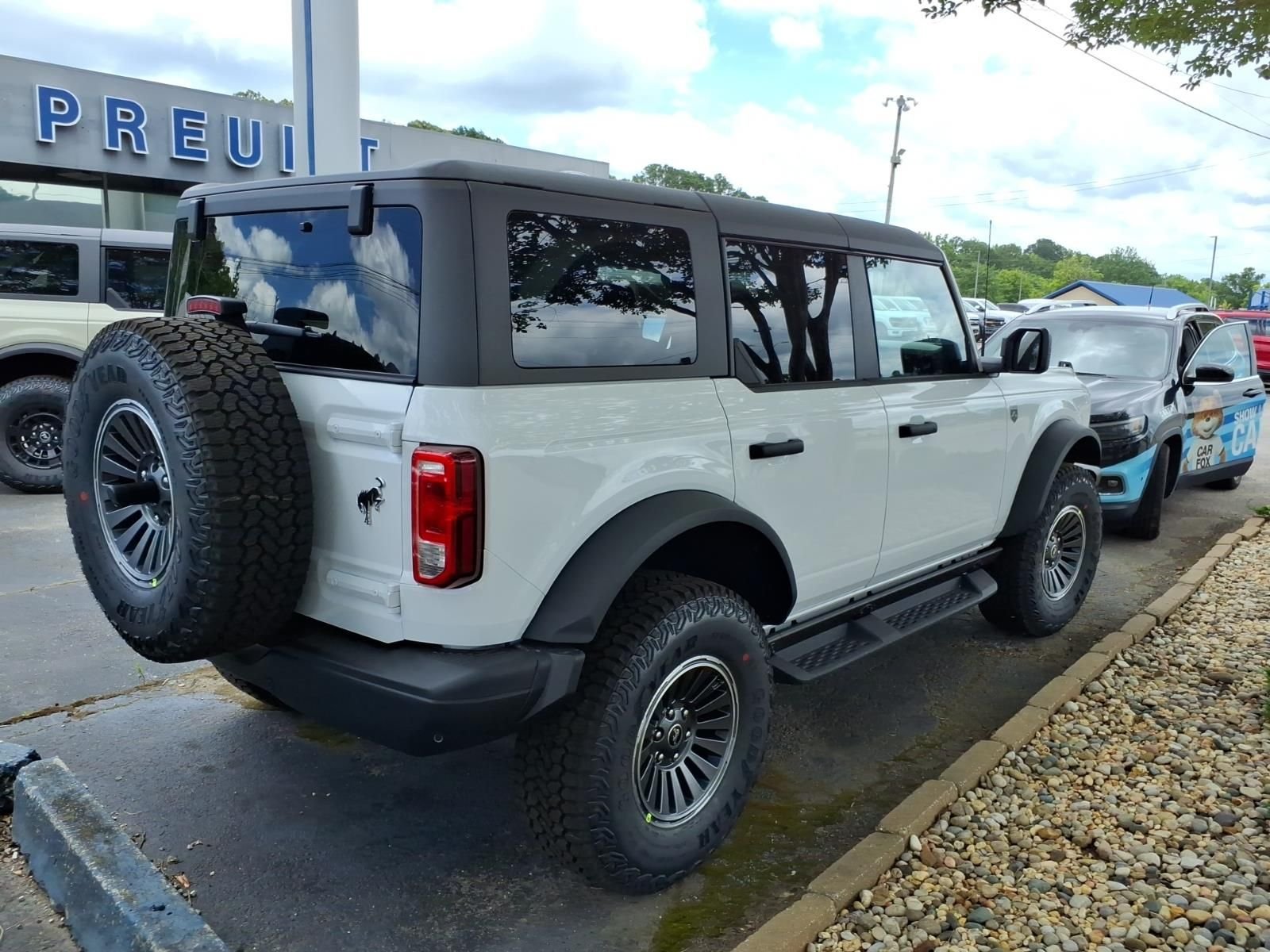 New 2026 Oxford White Ford Big Bend® image 4