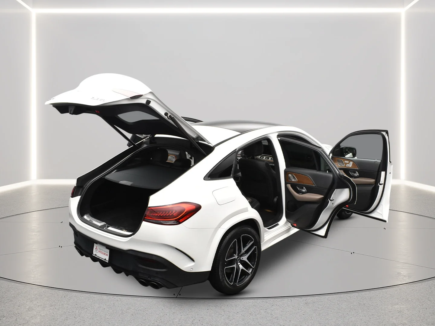 Used 2022 Polar White Mercedes-Benz AMG® GLE 53 image 9