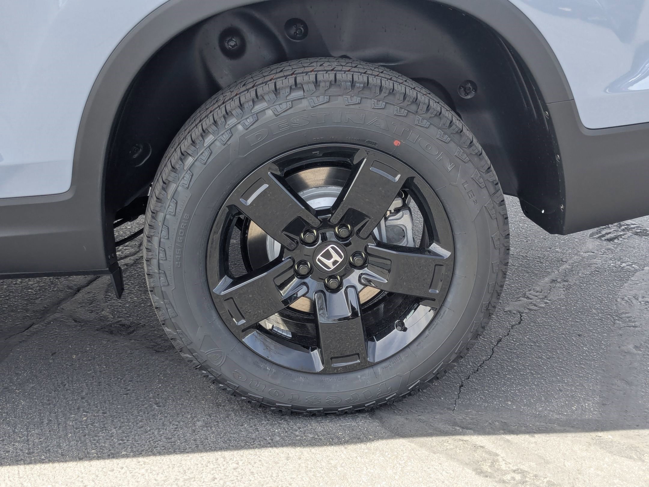 New 2026 Sonic Gray Pearl Honda Black Edition image 10