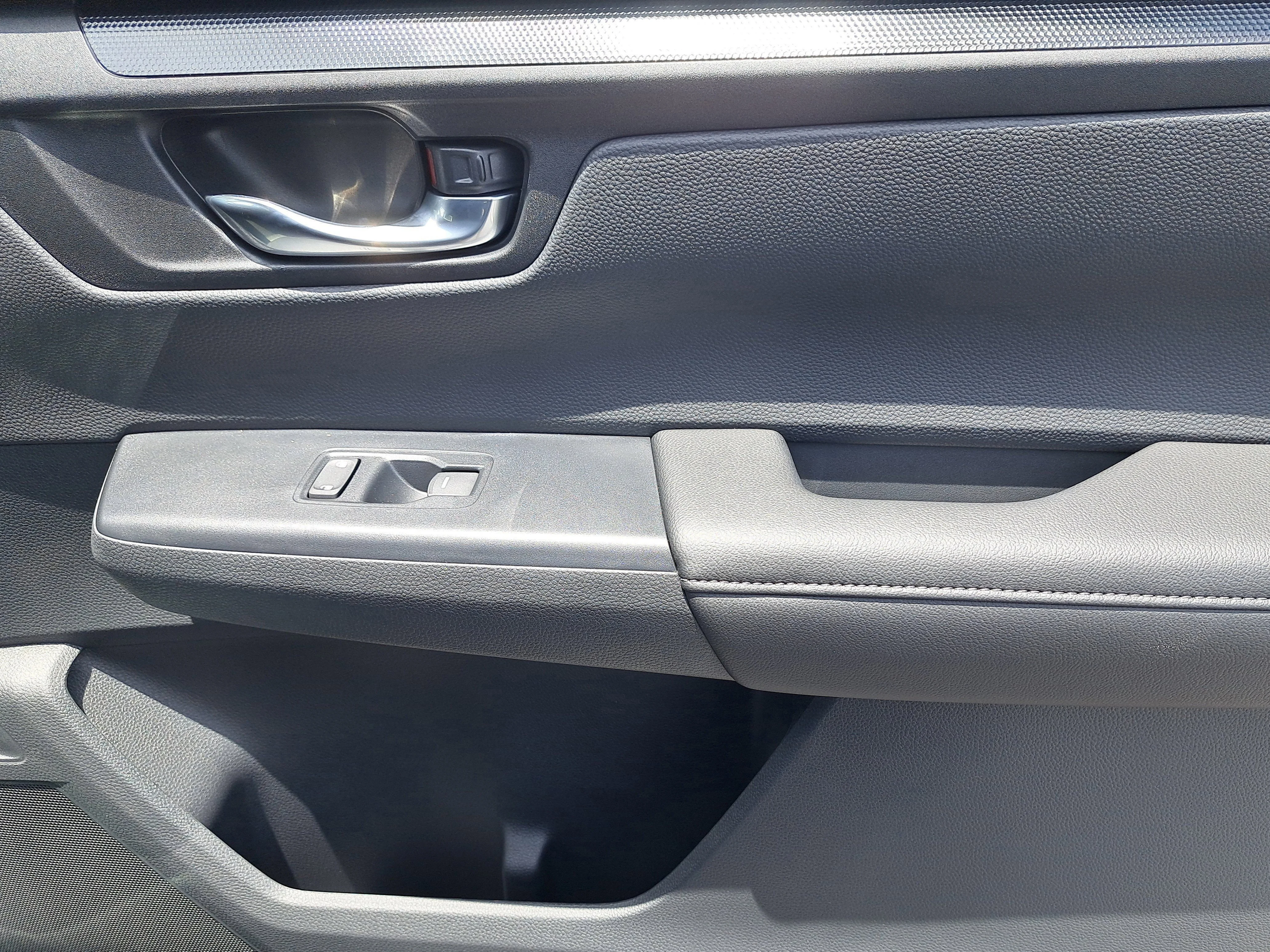 New 2026 Urban Gray Pearl Honda EX image 11
