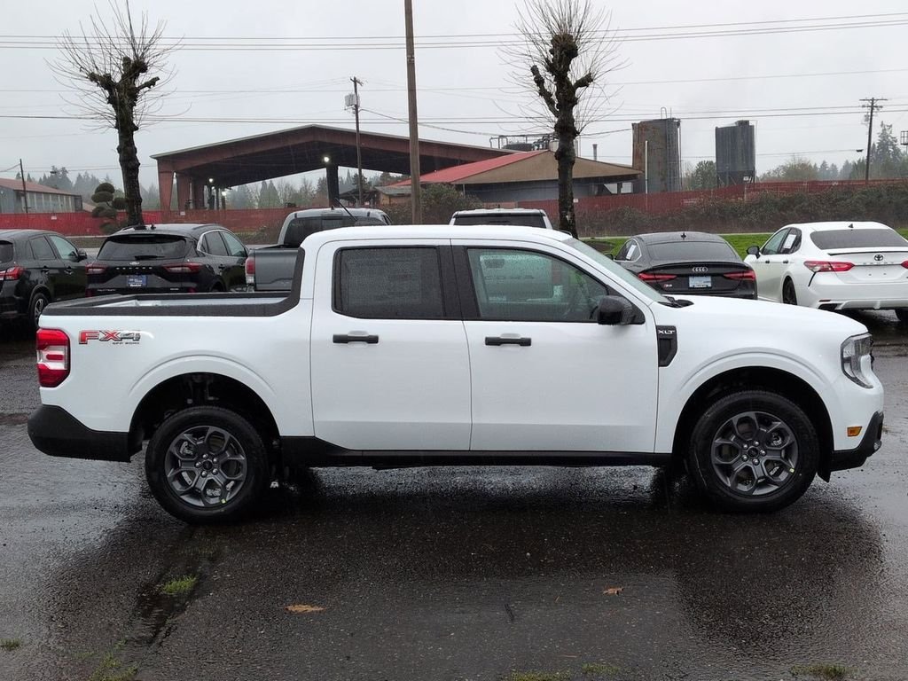 New 2026 Oxford White Ford XLT image 38