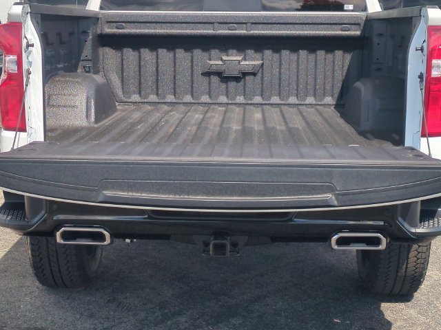 Used 2026 Summit White Chevrolet LT Trail Boss image 28