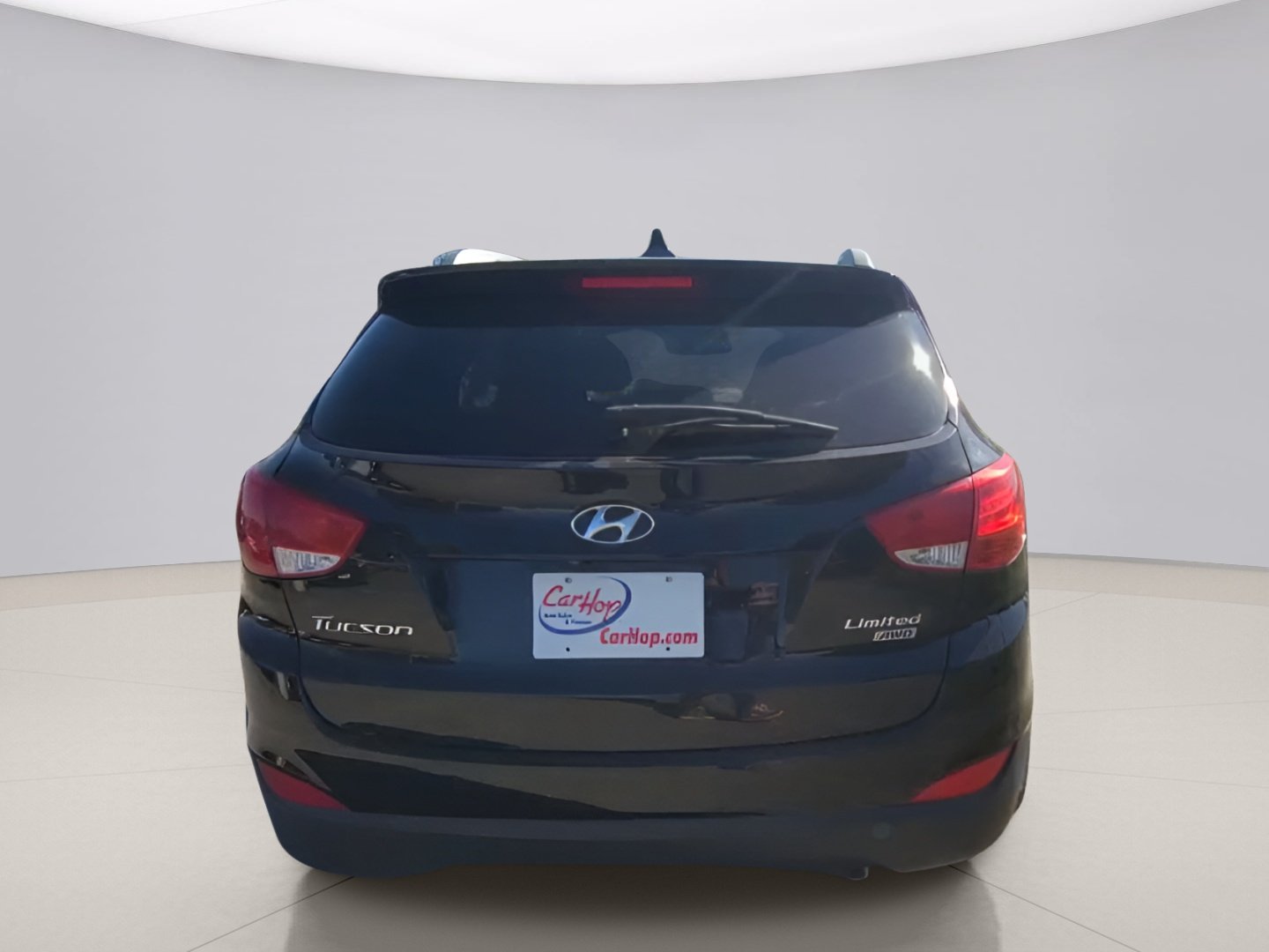 Used 2014 Black Hyundai GLS image 7
