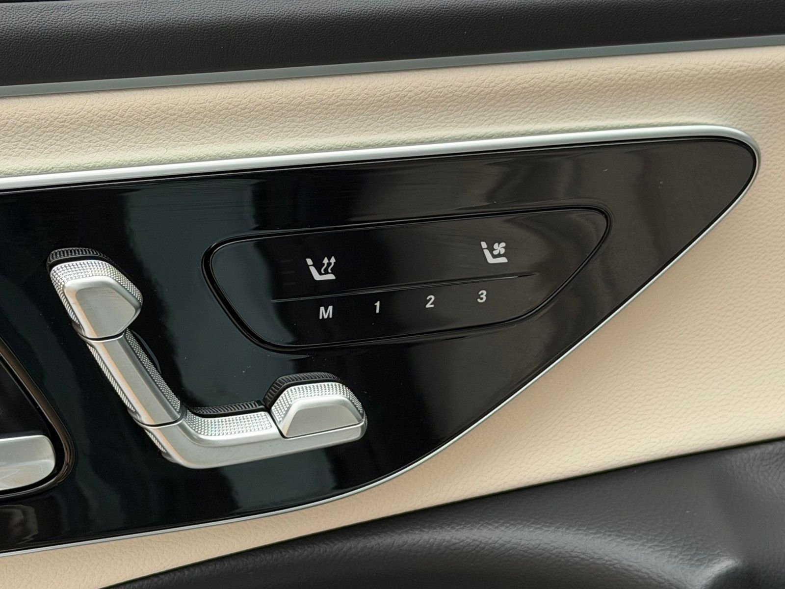 New 2026 Verde Silver Metallic Mercedes-Benz E 350 image 12