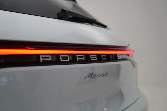 Certified Used 2026  Porsche  image 28