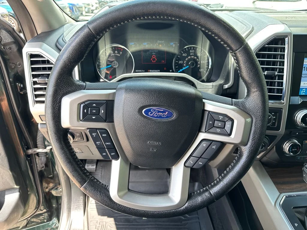 Used 2016 Green Ford Lariat image 25