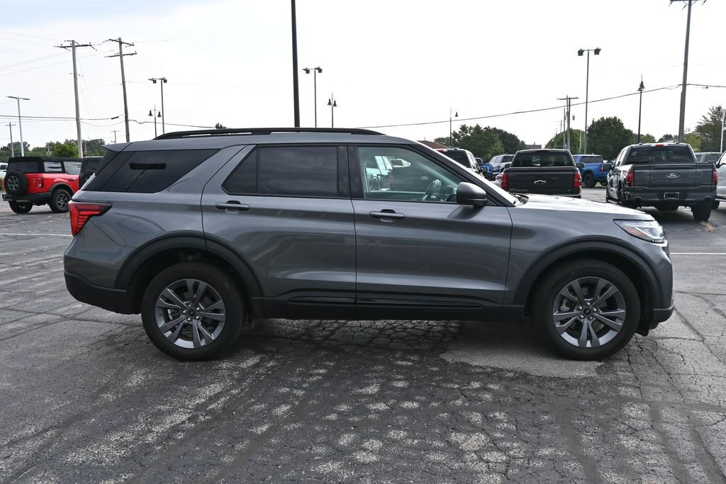 Used 2026 Gray Metallic Ford Active image 8
