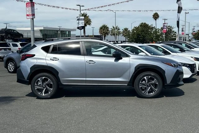 New 2026 ICE SILVER METALLIC Subaru Premium image 3