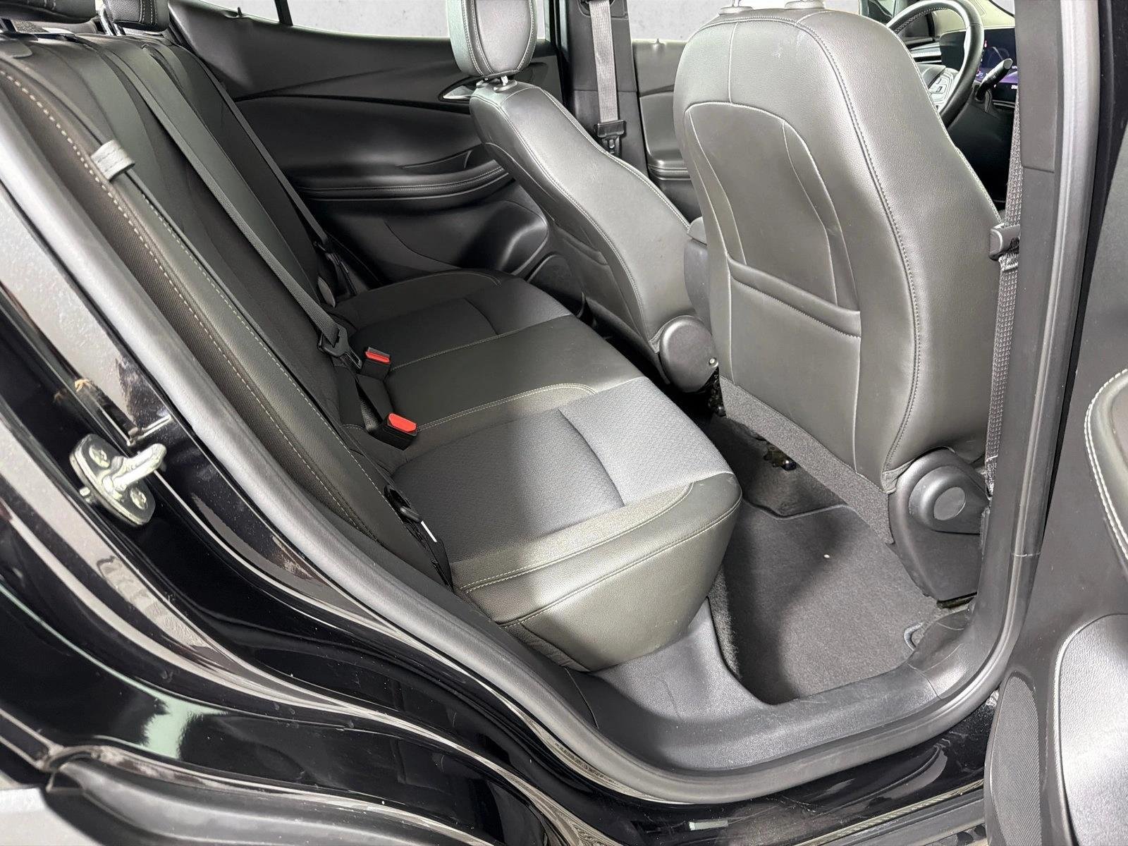 Used 2025 Ebony Twilight Metallic Buick Preferred image 15
