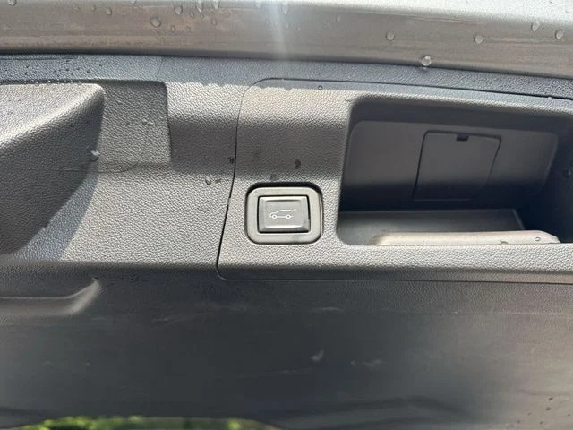 Used 2023 Silver GMC SLE image 13