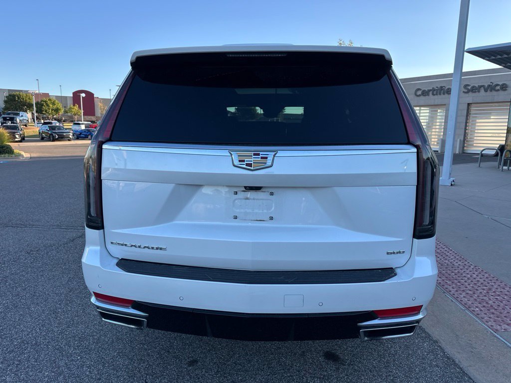 Used 2023 White Cadillac Premium Luxury image 4