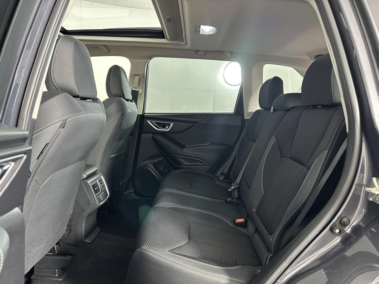 Used 2021 Magnetite Gray Metallic Subaru Premium image 20