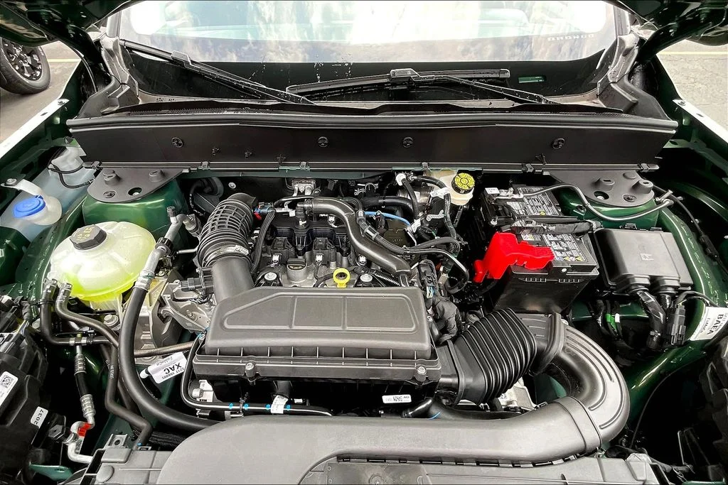 New 2025 Eruption Green Metallic Ford Big Bend® image 5