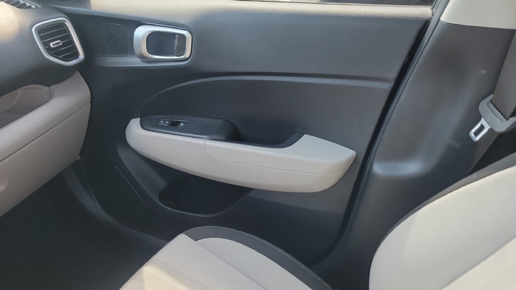 Certified Used 2023 Gray Hyundai SEL image 14