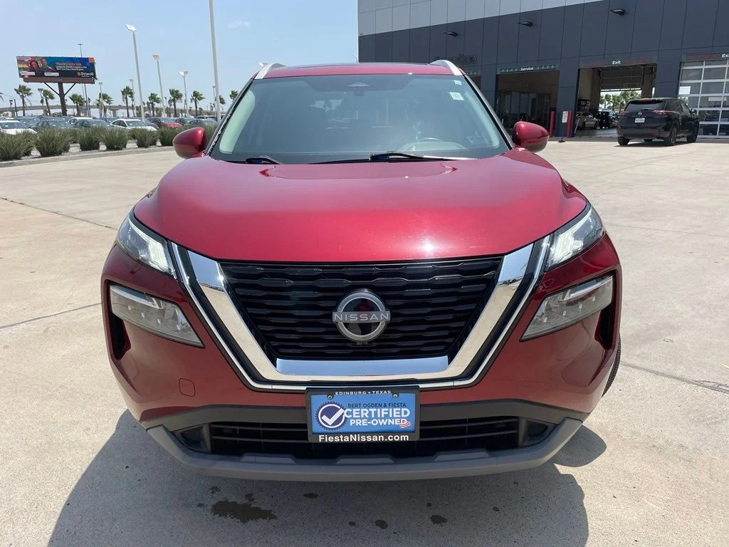 Used 2023 Red Nissan SV image 2